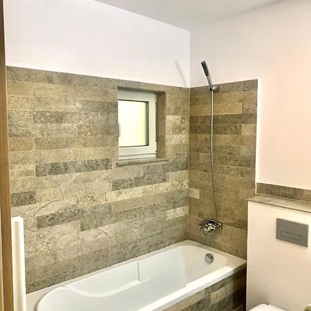 Luxury Central Platinia 3min From Untold Lägenhet Cluj-Napoca